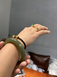 刚玩玉那会儿,我也总想找一块完美的料子
