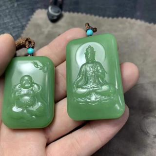 满绿翡翠和碧玉的区别?